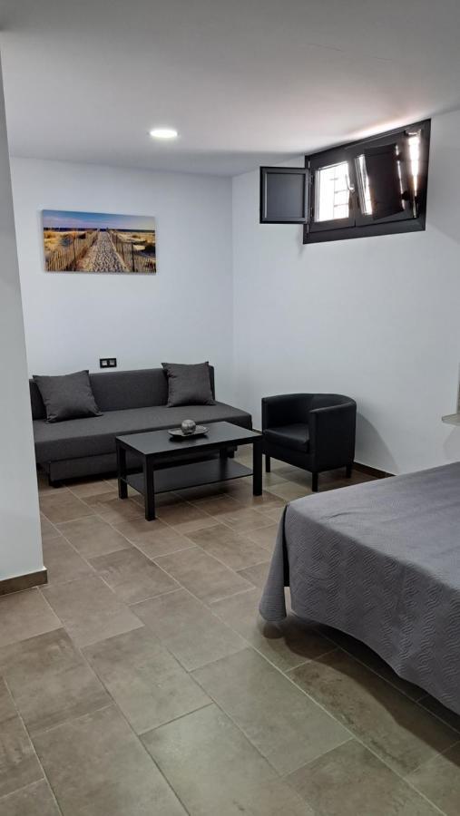 Hostal Maria Jose Conil De La Frontera Exteriör bild